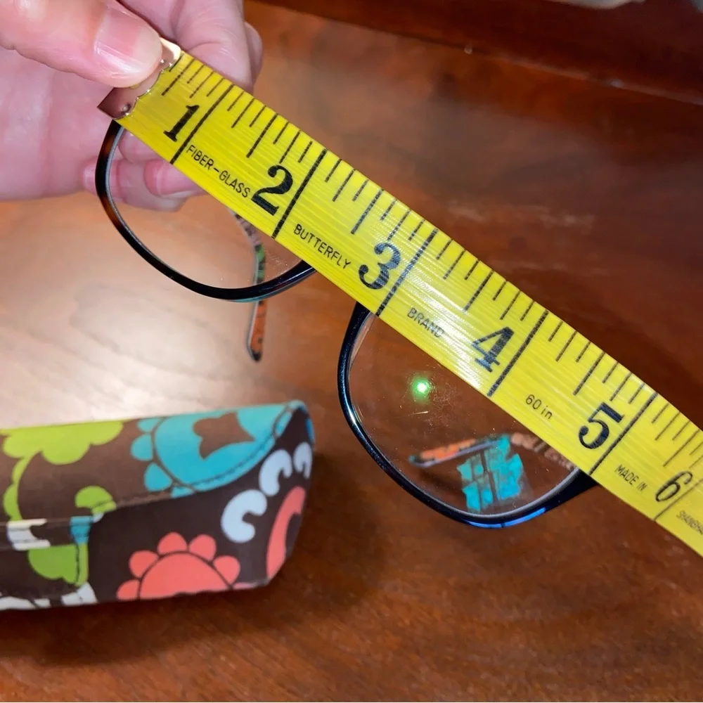Vera Bradley prescription glasses and multi-color hard case classy traditional